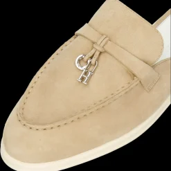 Adley 15